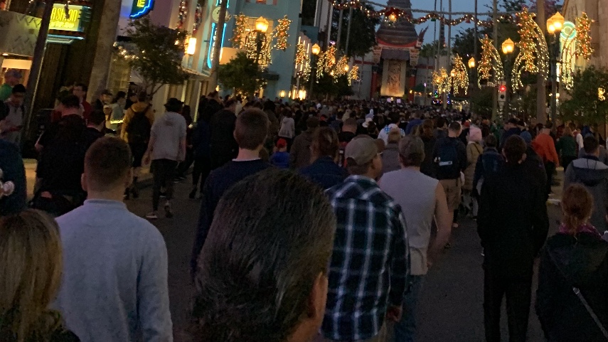 Before the closure of Disney World, Hollywood Studios usually had a ton of people crowding in early in the morning before opening. 