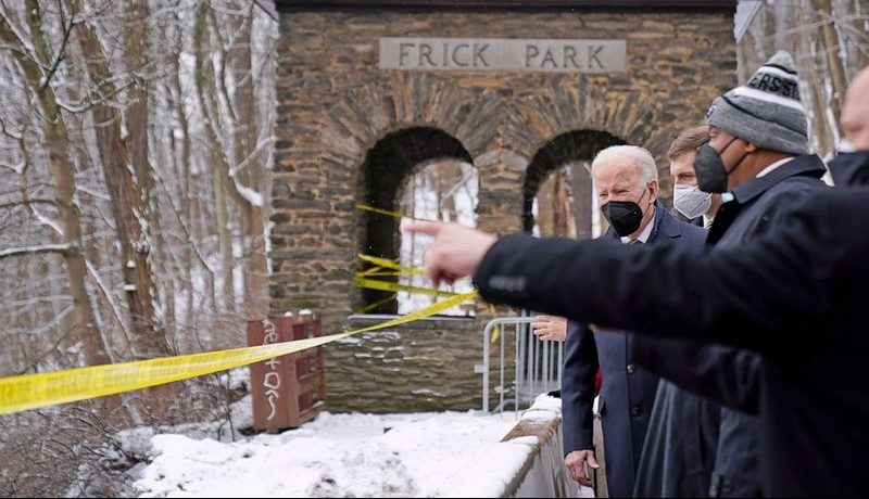 President+Biden+observes+the+collapsed+Fern+Hollow+Bridge+in+Frick+Park+during+his+visit+to+Pittsburgh+to+discuss+infrastructure+on+Jan.+28.