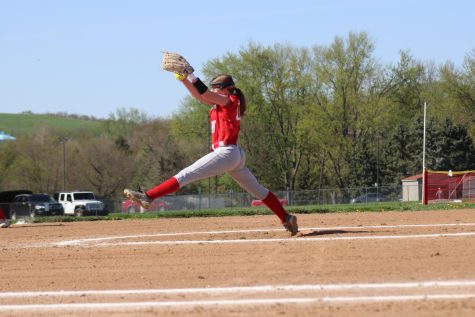 Softball team exceeds expectations