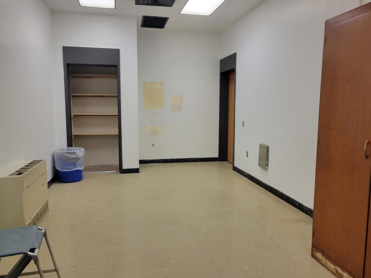 Emptied out: Recently, staff worked to empty out the boutique to allow for contractors to come in and begin their work. Earlier in February, Ms. Carrie Tuszynski and Ms. Alyssa Young signed a contract with the Closet Factory to give them access to the space for renovations. In the next few months, the Closet Factory aims to repaint the walls various shades of gray with red accents to symbolize school colors.